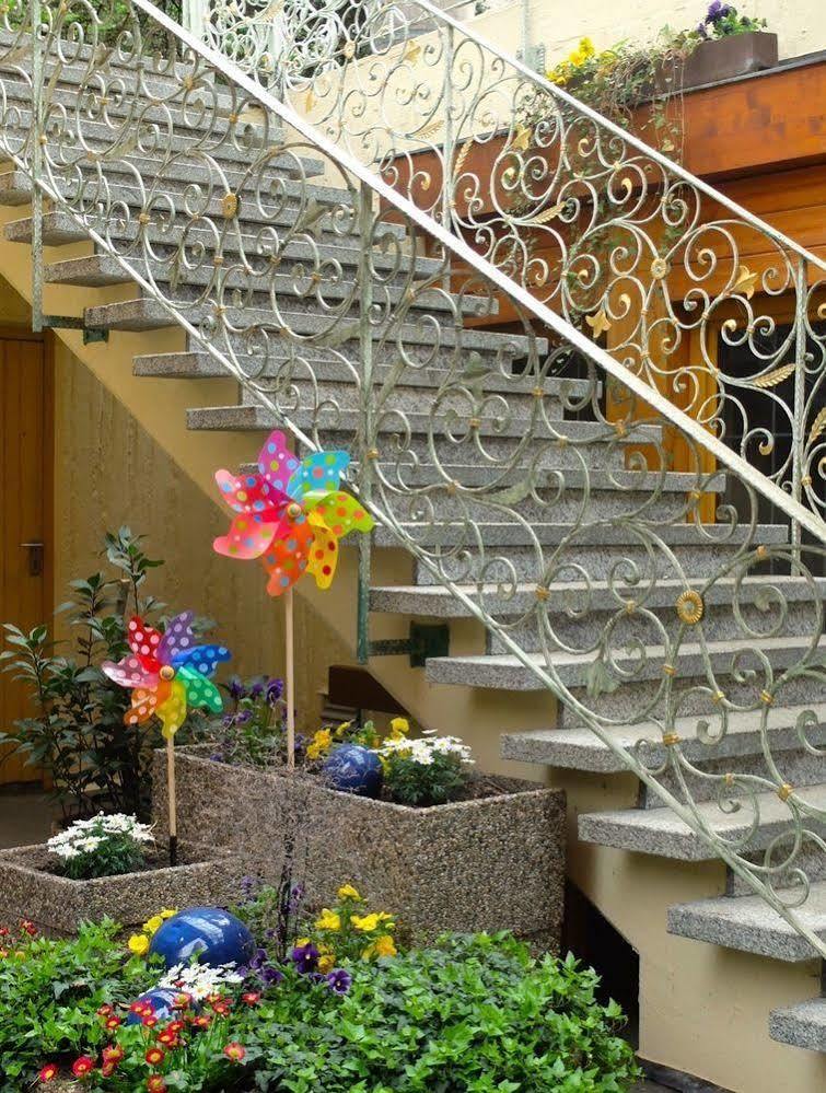 Hotel Valsana Am Kurpark Бад-Вільдбад Екстер'єр фото